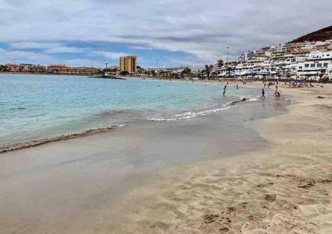 Cosy Apartment In Los Cristianos 5Min To The Ocean Esterno foto
